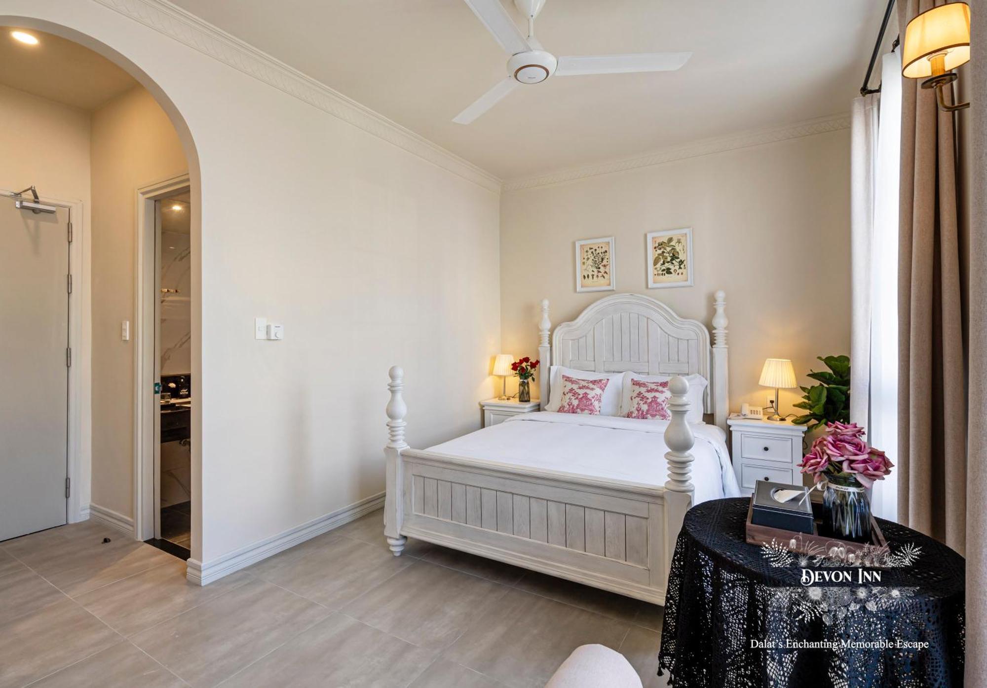 Devon Inn Khu Chi Lăng Esterno foto