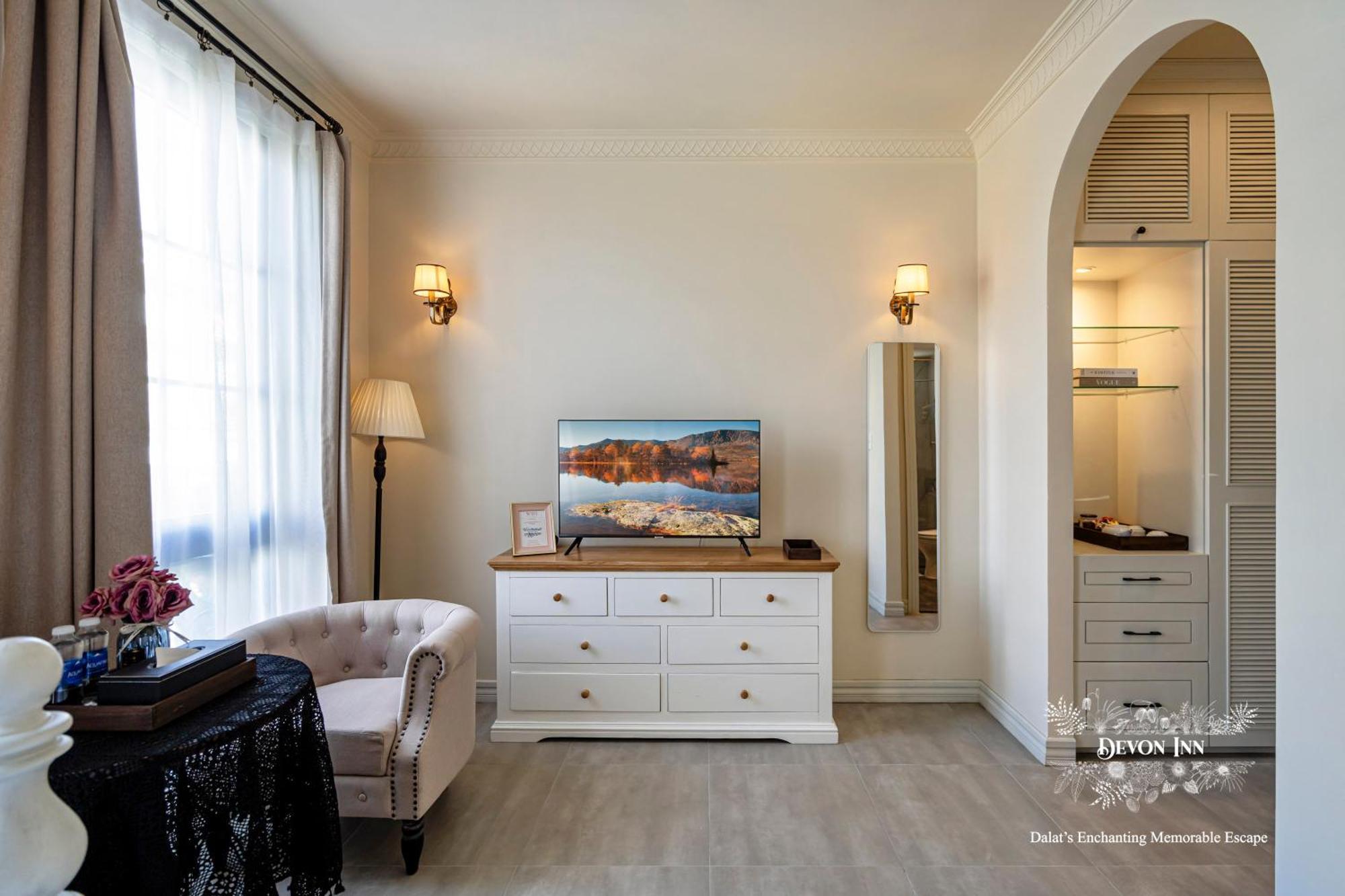 Devon Inn Khu Chi Lăng Esterno foto